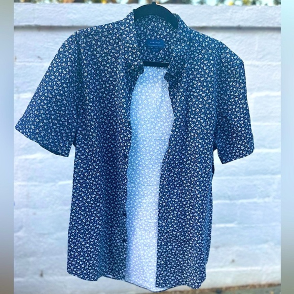 Men’s ZARA Size Large Slim Fit Navy Floral Short Sleeve Button Down Dress Shirt